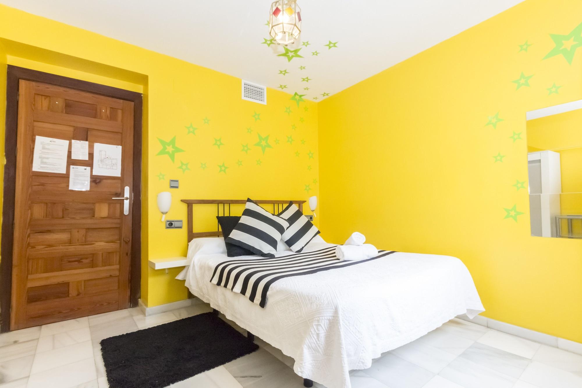 White Nest Hostel *